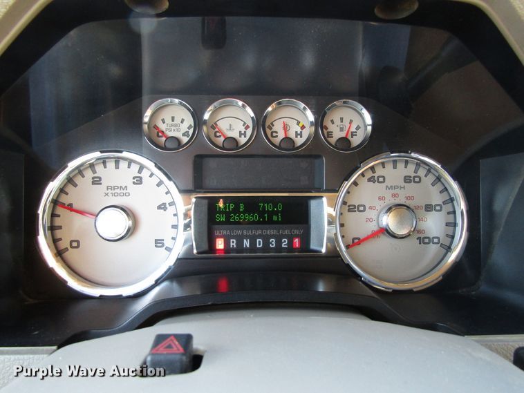 image for item FD9315 2008 Ford F450 Super Duty Crew Cab flatbed truck