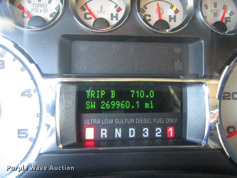 image for item FD9315 2008 Ford F450 Super Duty Crew Cab flatbed truck