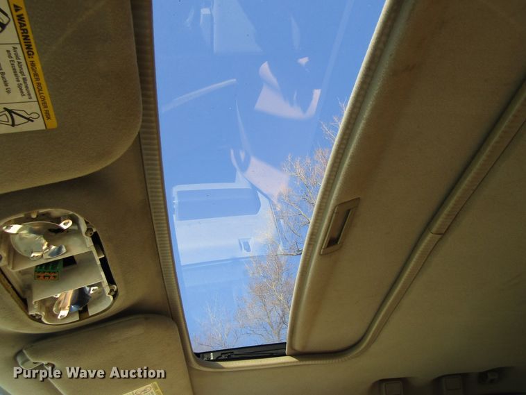 image for item FD9315 2008 Ford F450 Super Duty Crew Cab flatbed truck