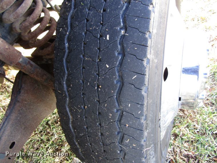 image for item FD9315 2008 Ford F450 Super Duty Crew Cab flatbed truck