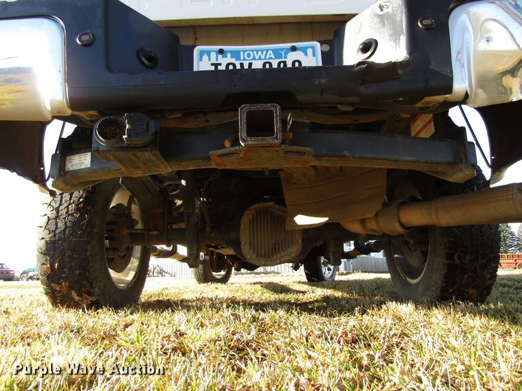 image for item FD9316 2008 Ford F250 Super Duty Crew Cab pickup truck