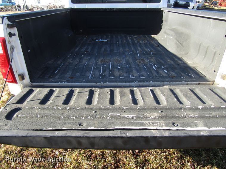 image for item FD9316 2008 Ford F250 Super Duty Crew Cab pickup truck