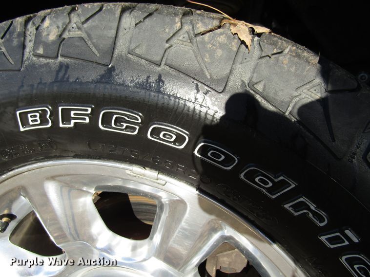 image for item FD9316 2008 Ford F250 Super Duty Crew Cab pickup truck