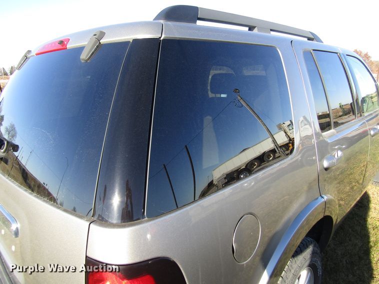 image for item FD9318 2008 Ford Explorer XLT SUV