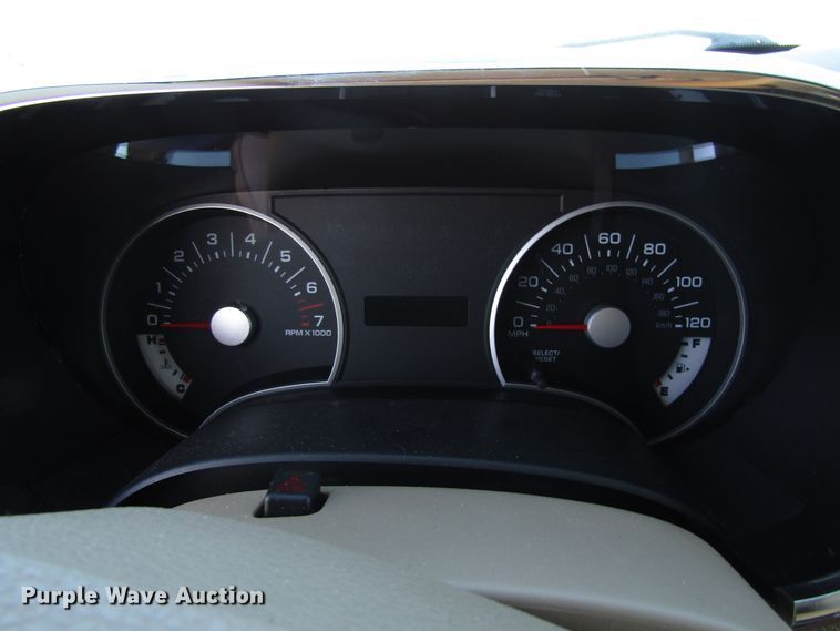 image for item FD9318 2008 Ford Explorer XLT SUV