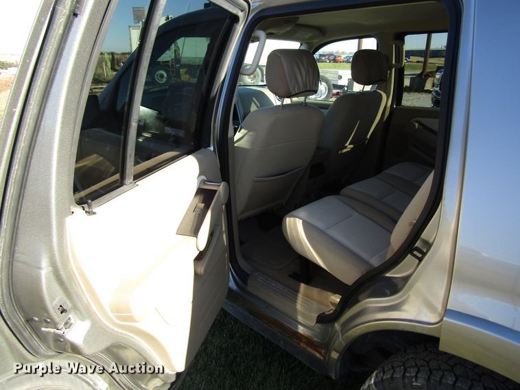 image for item FD9318 2008 Ford Explorer XLT SUV
