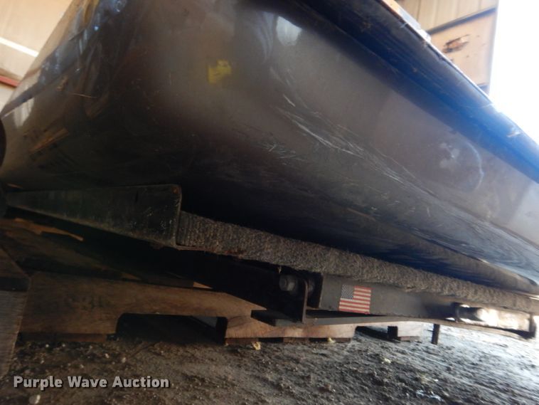 image for item FD9583 (2) bed covers