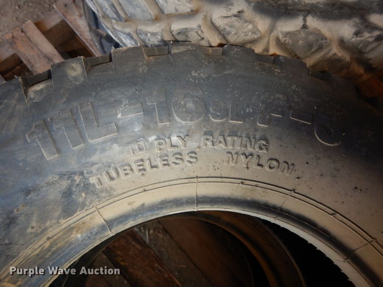 image for item FD9586 (2) Harvest King 11L-16 tires