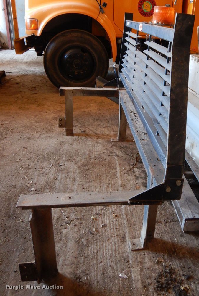 image for item FD9591 RKI headache rack