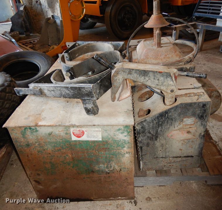 image for item FD9593 Tools