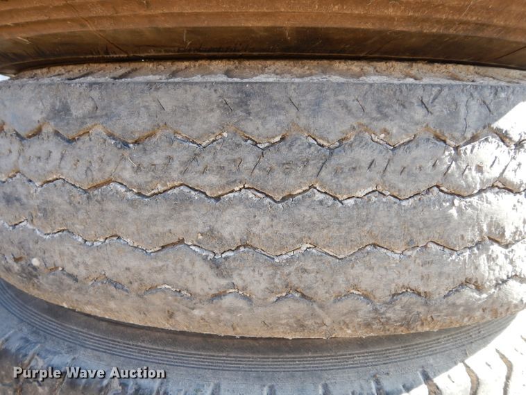 image for item FD9596 (2) Fidelity 10.00R20 tires
