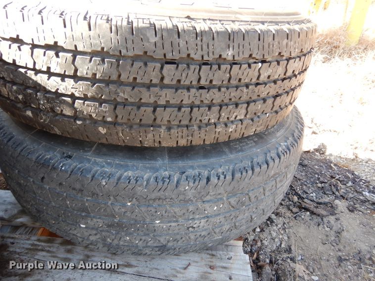 image for item FD9602 (4) tires and wheels