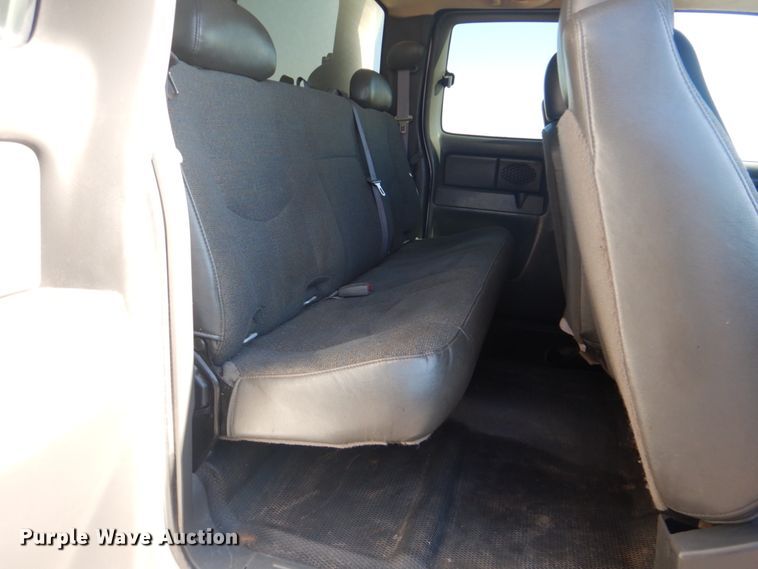 image for item FF9109 2006 Chevrolet Silverado 2500HD Ext. Cab pickup truck