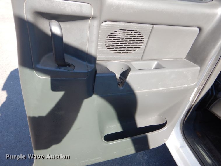 image for item FF9109 2006 Chevrolet Silverado 2500HD Ext. Cab pickup truck