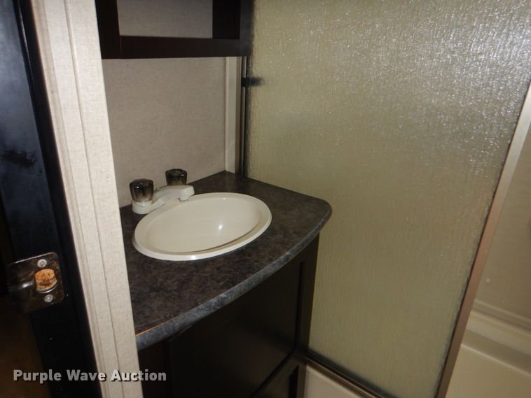 image for item FF9161 2014 Dutchmen Kodiak camper