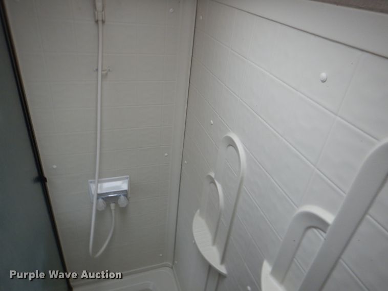 image for item FF9161 2014 Dutchmen Kodiak camper