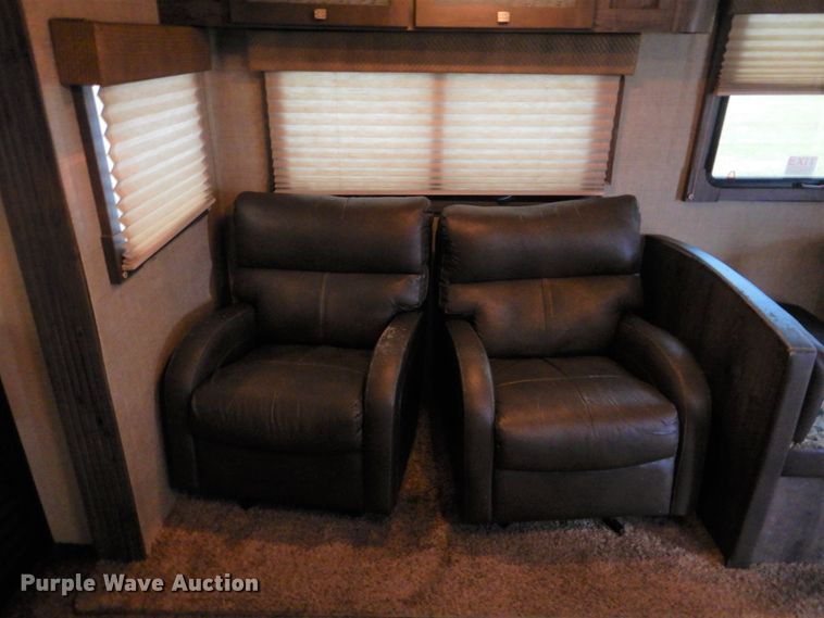 image for item FF9161 2014 Dutchmen Kodiak camper