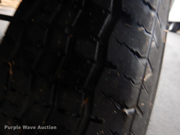 image for item FF9161 2014 Dutchmen Kodiak camper