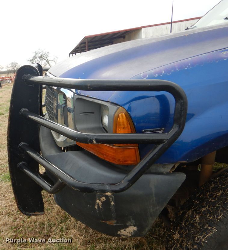 image for item FF9183 1999 Ford F350 Super Duty bale bed pickup truck