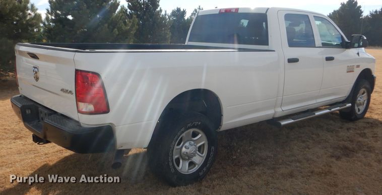 image for item FG9873 2014 Dodge Ram 2500 ST Crew Cab pickup truck