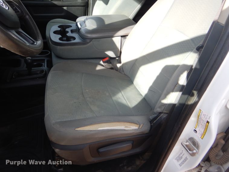 image for item FG9873 2014 Dodge Ram 2500 ST Crew Cab pickup truck