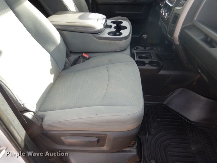 image for item FG9873 2014 Dodge Ram 2500 ST Crew Cab pickup truck