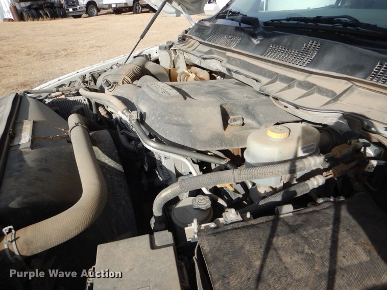 image for item FG9873 2014 Dodge Ram 2500 ST Crew Cab pickup truck