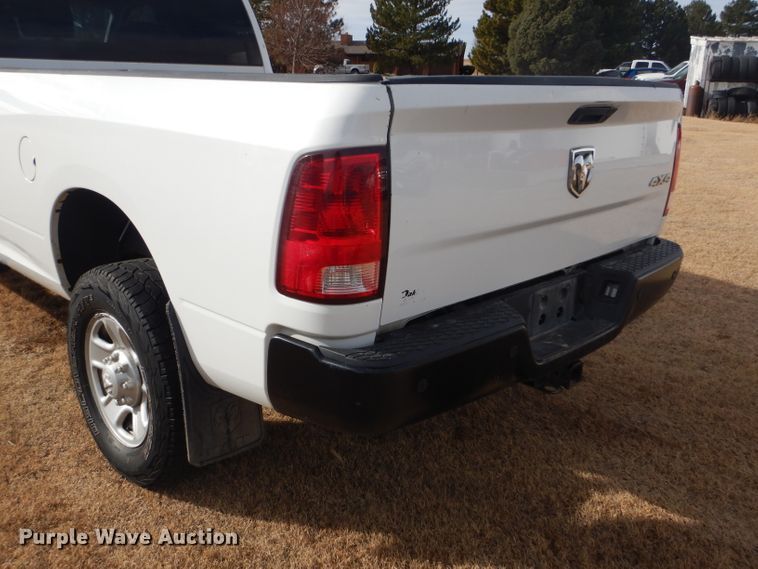 image for item FG9873 2014 Dodge Ram 2500 ST Crew Cab pickup truck