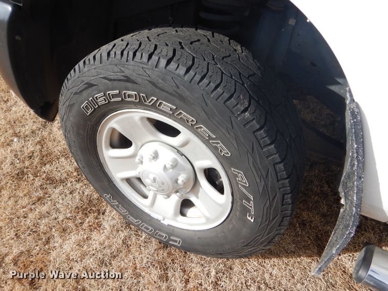 image for item FG9873 2014 Dodge Ram 2500 ST Crew Cab pickup truck