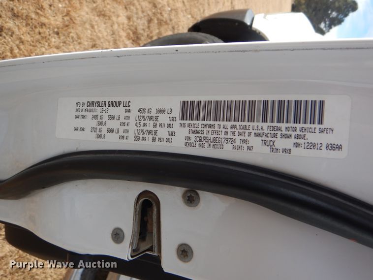 image for item FG9873 2014 Dodge Ram 2500 ST Crew Cab pickup truck