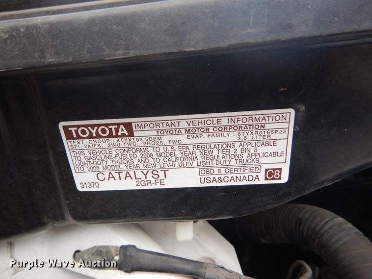 image for item FJ9883 2008 Toyota Sienna XLE van