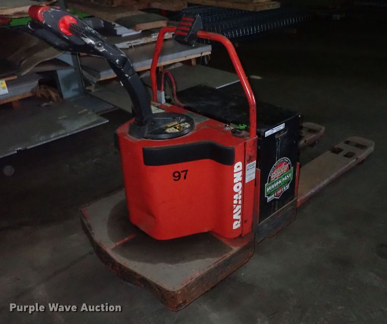 image for item FK9665 Raymond pallet jack