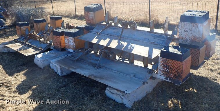 image for item FK9680 (7) DLM dock levelers