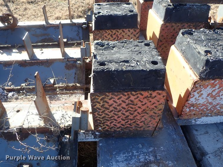 image for item FK9680 (7) DLM dock levelers