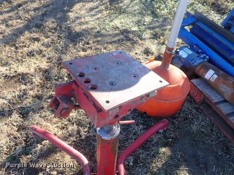 image for item FK9682 Rotary lift