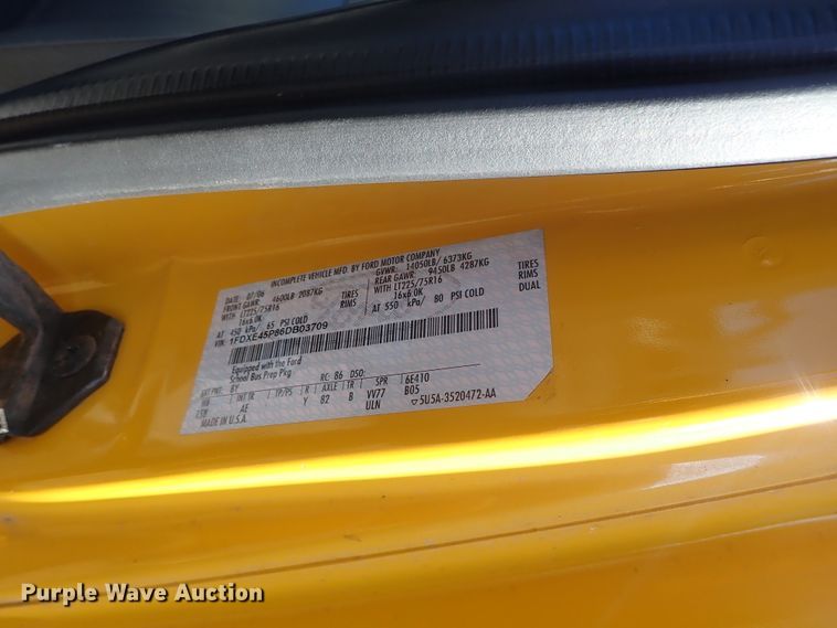 image for item FR9468 2006 Ford E450 school bus