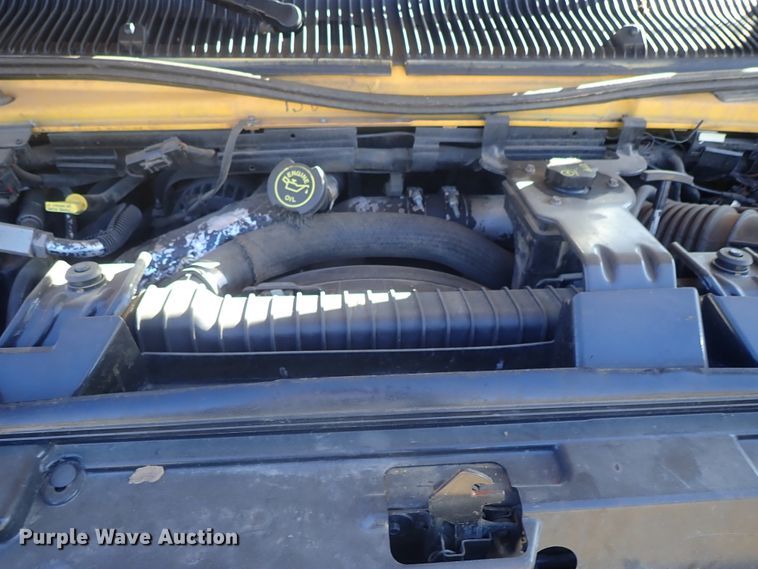 image for item FR9468 2006 Ford E450 school bus