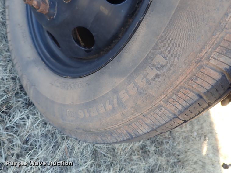 image for item FR9468 2006 Ford E450 school bus