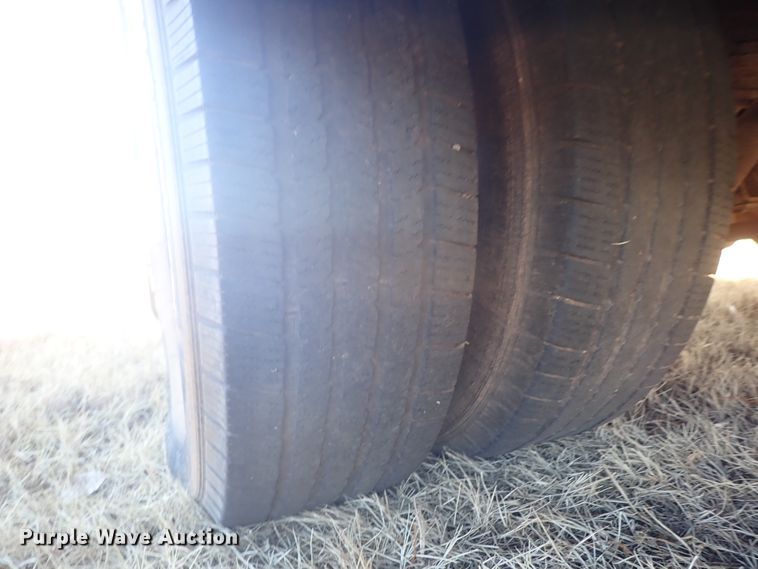 image for item FR9468 2006 Ford E450 school bus