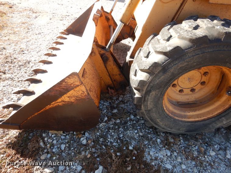 image for item FU9007 Case 1845C skid steer