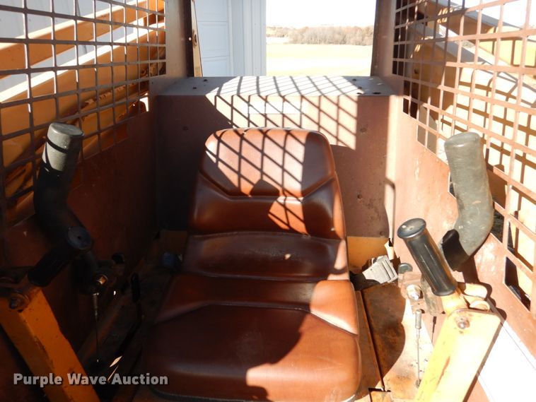 image for item FU9007 Case 1845C skid steer