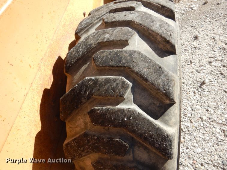 image for item FU9007 Case 1845C skid steer