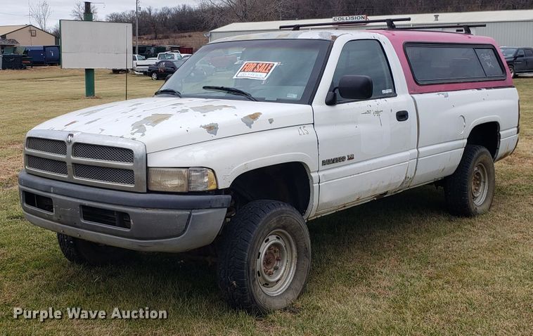 image for item FW9565 1996 Dodge Ram 2500HD pickup truck