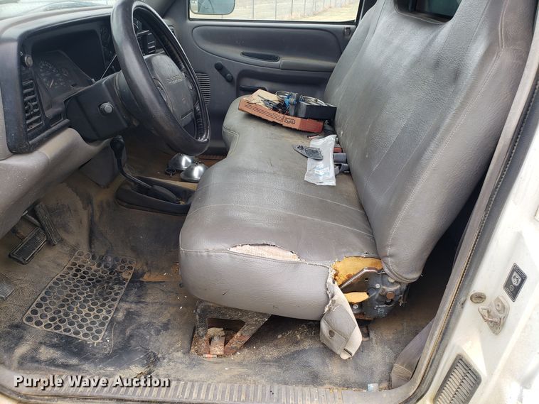 image for item FW9565 1996 Dodge Ram 2500HD pickup truck