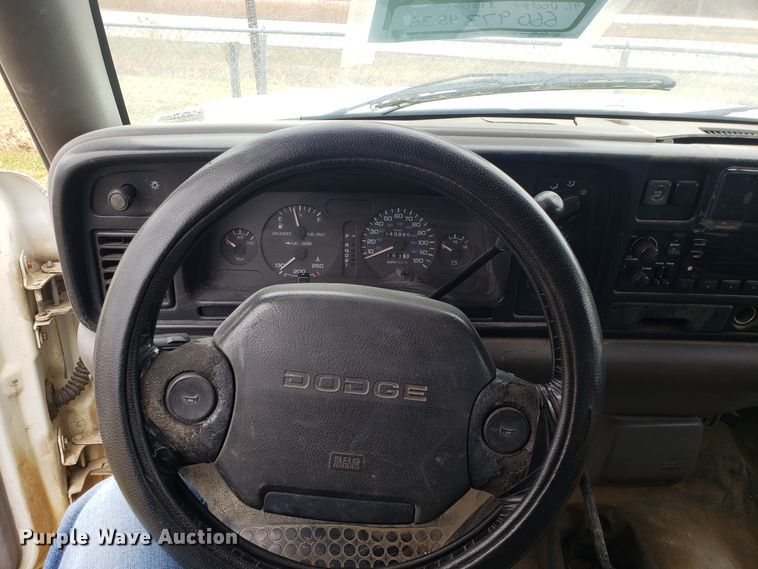 image for item FW9565 1996 Dodge Ram 2500HD pickup truck