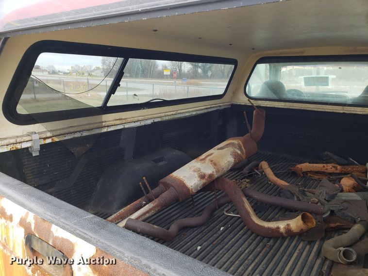 image for item FW9565 1996 Dodge Ram 2500HD pickup truck