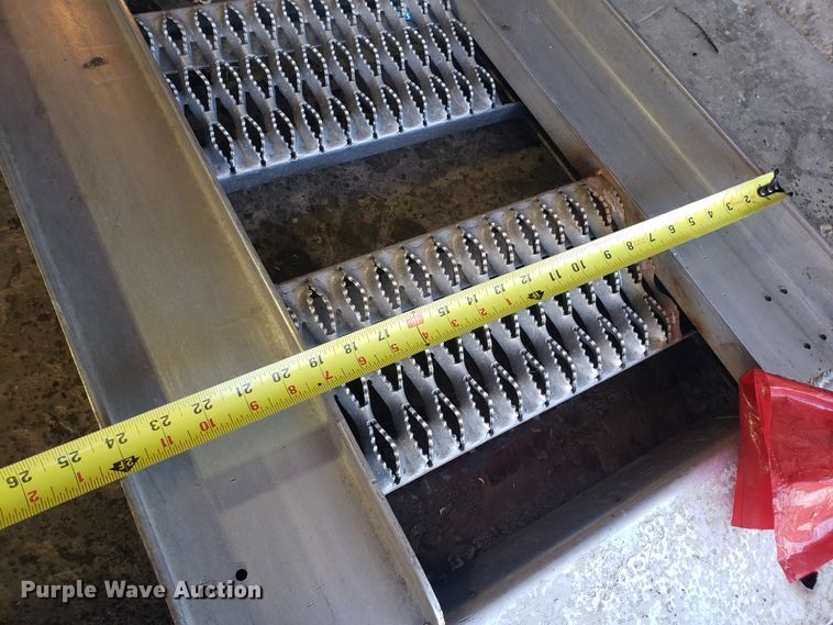 image for item FW9570 Aluminum ramp