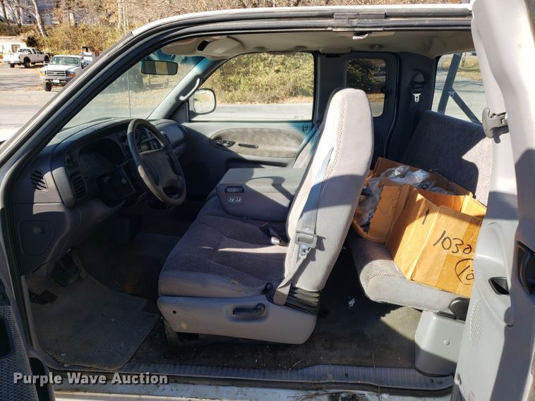 image for item FW9583 1998 Dodge Ram 2500 Quad Cab pickup truck