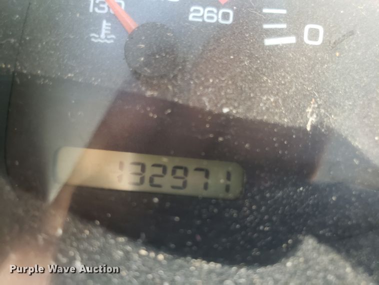 image for item FW9583 1998 Dodge Ram 2500 Quad Cab pickup truck