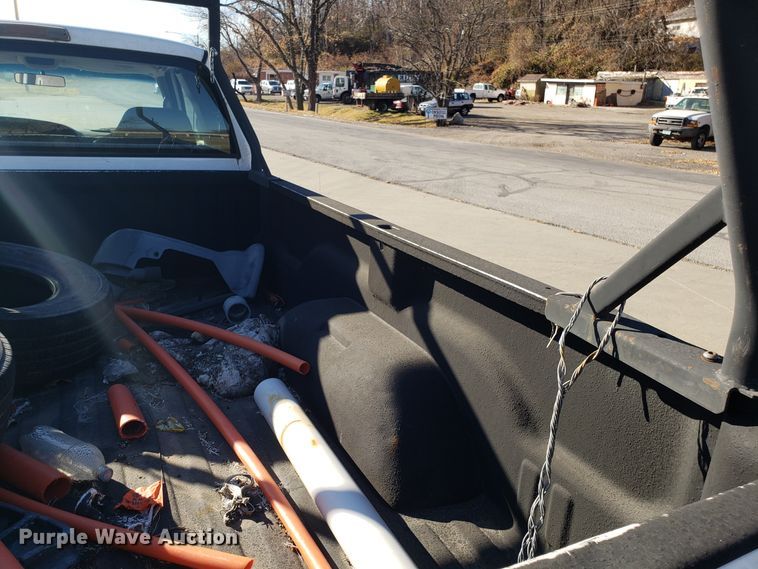 image for item FW9583 1998 Dodge Ram 2500 Quad Cab pickup truck